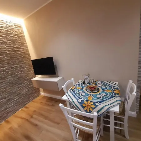Ortigiacharmant Apartmán *