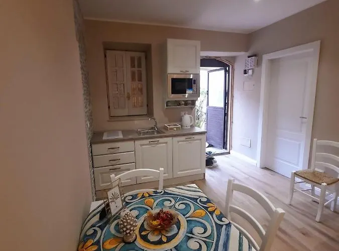 Apartment Ortigiacharmant *